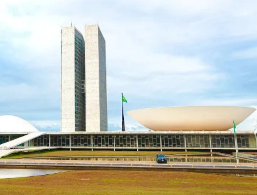 Câmara acelera projeto para proteger crianças de exploração sexual e abusos digitais