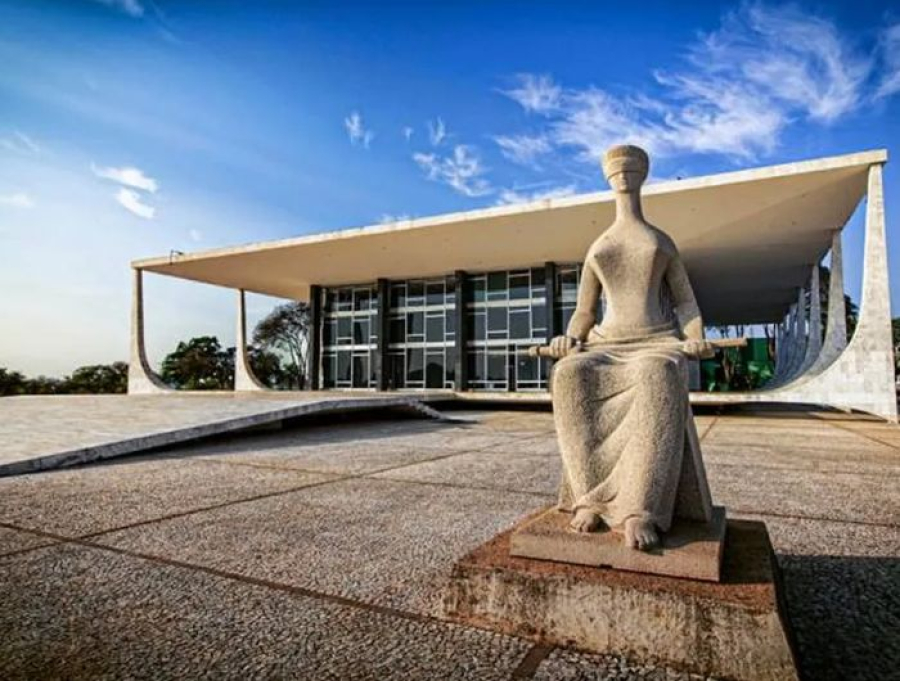 STF aprova reajuste salarial para servidores do Judiciário Federal
