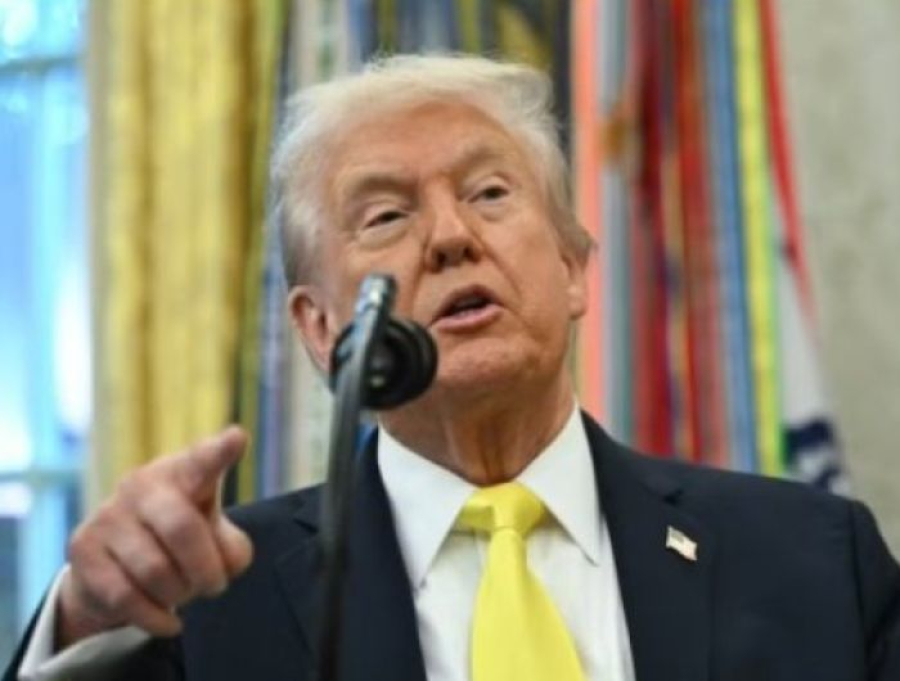 Trump aumenta pressão sobre Maduro com operações secretas e mobilização militar no Caribe