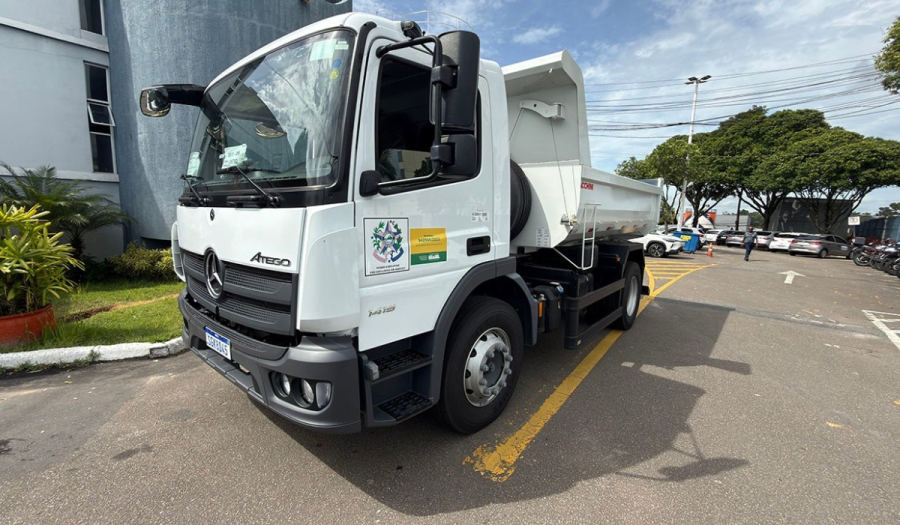 Prefeitura entrega novos caminhões para fortalecer a agricultura familiar em Cariacica