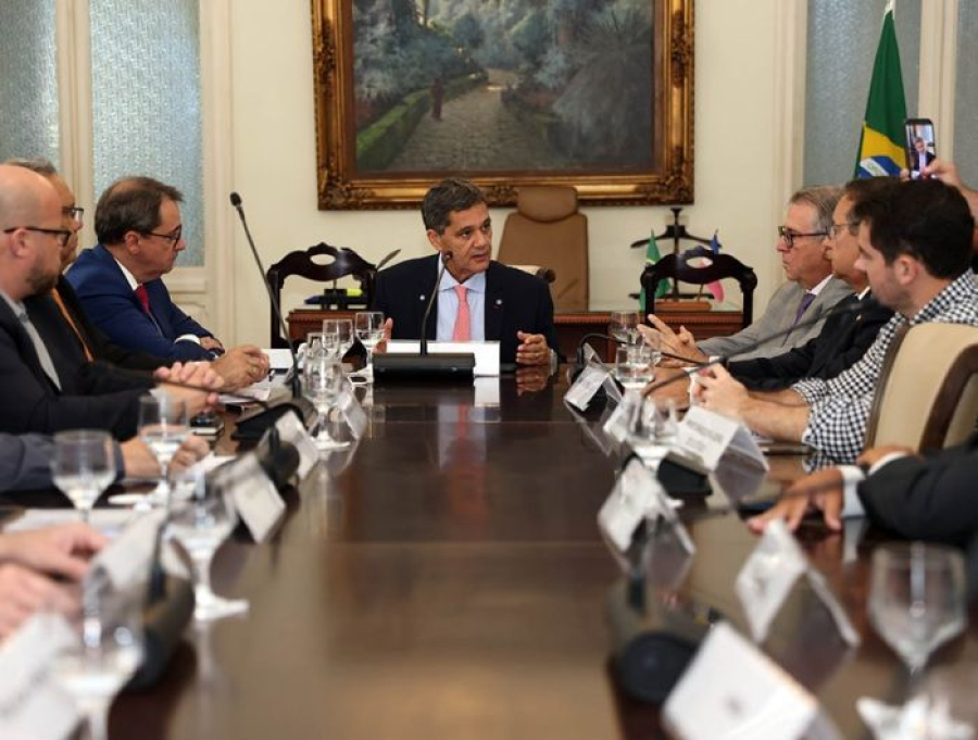 Governador realiza primeira reunião do Estado Presente com gestores da Segurança Pública