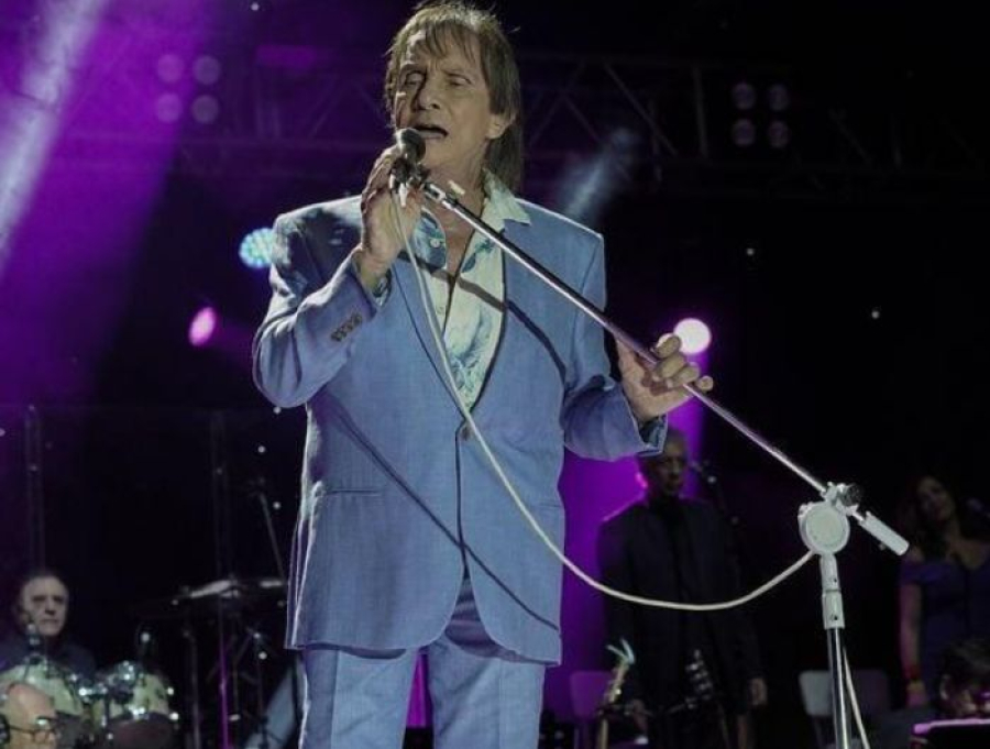 Roberto Carlos emociona Cachoeiro e celebra 85 anos com show histórico na terra natal