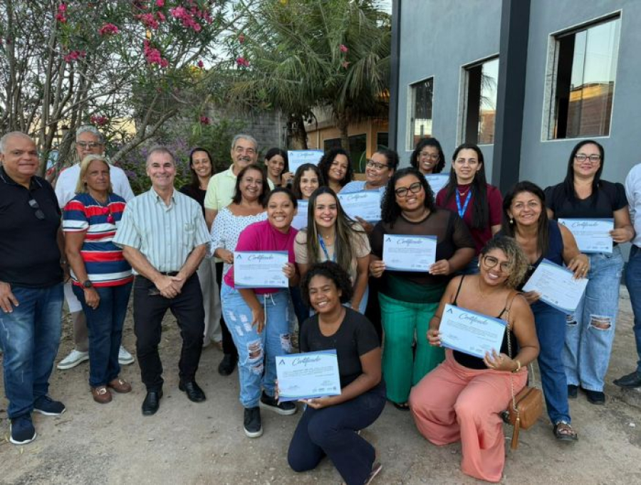 Projeto leva capacitação ao bairro Esplanada e forma novas empreendedoras em Marataízes