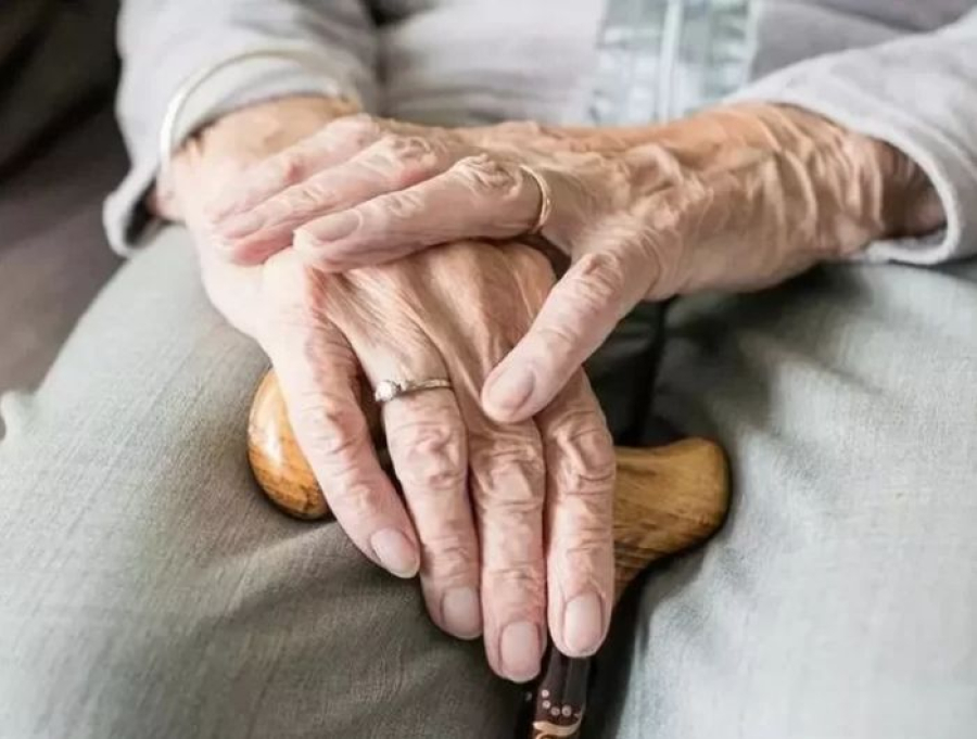 Cachoeiro realiza Caminhada do Junho Violeta em defesa dos direitos da pessoa idosa