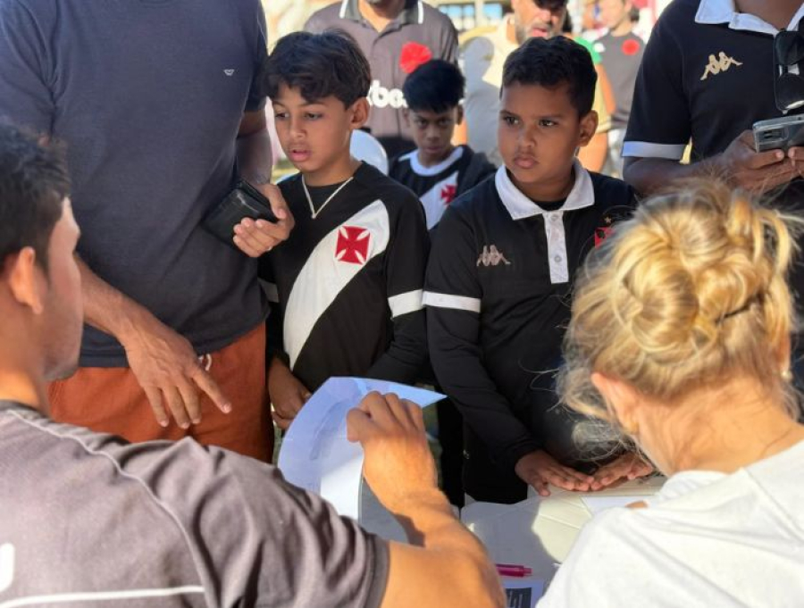 Vasco inaugura escolinha em Marataízes e abre portas para novos talentos do futebol