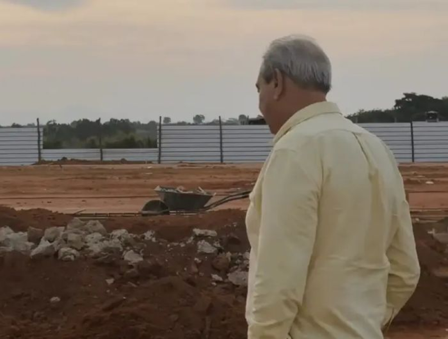 Toninho vistoria obras em Marataízes e destaca avanços em escolas, drenagem e urbanização