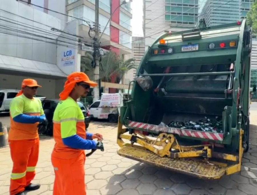Paralisação de garis e coletores afeta cidades do Espírito Santo nesta segunda-feira