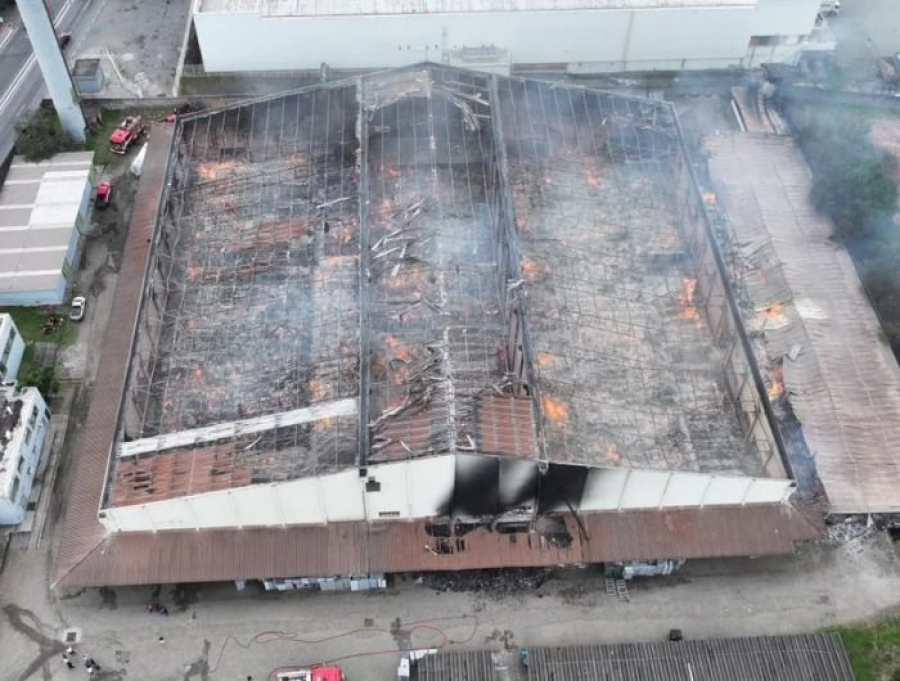 Incêndio devasta Arquivo Geral do TJES e destrói todo o acervo físico de processos