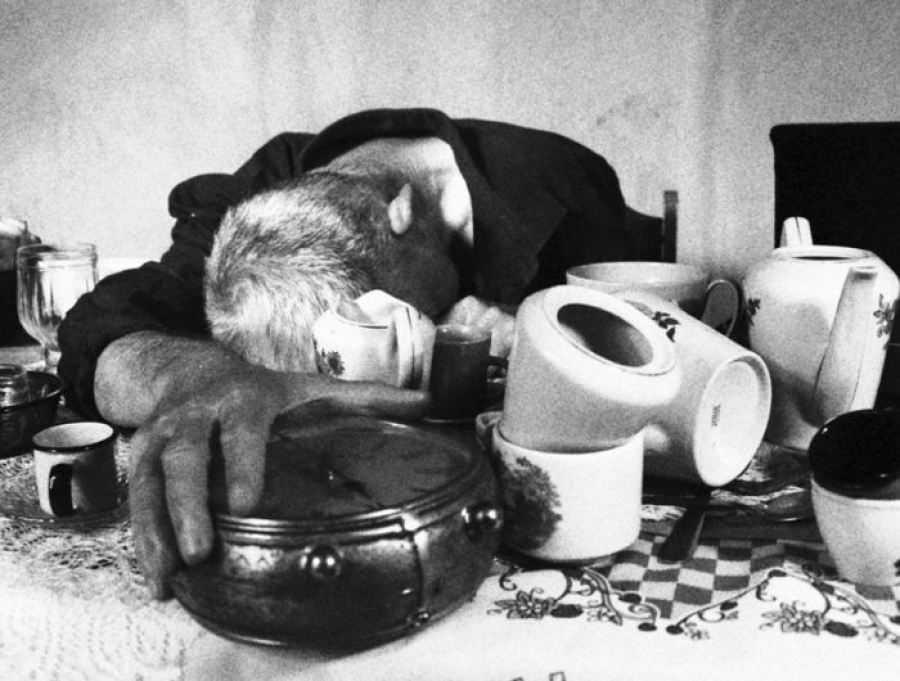 Exposição de fotógrafos cegos leva 36 obras gratuitas para a orla de Cariacica