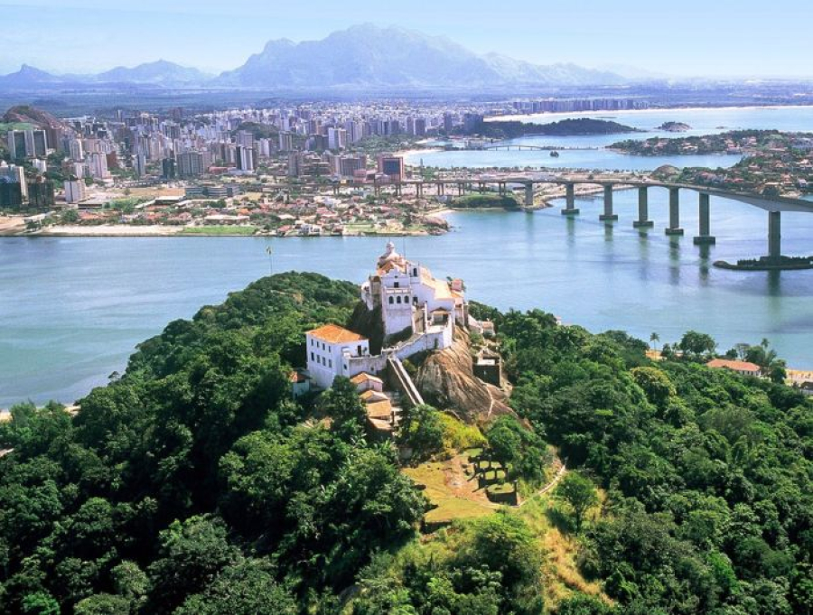 Turismo cresce no Espírito Santo e movimentação ganha força com avanço da indústria