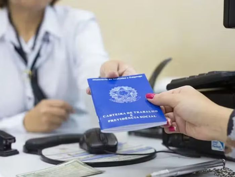 Espírito Santo começa a semana com mais de 3,6 mil vagas de emprego na Grande Vitória