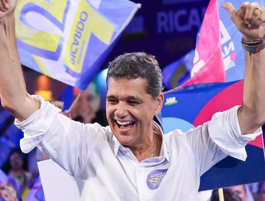 Com 44,2%, Ricardo vence terceira pesquisa seguida e aumenta chace de vitória em primeiro turno