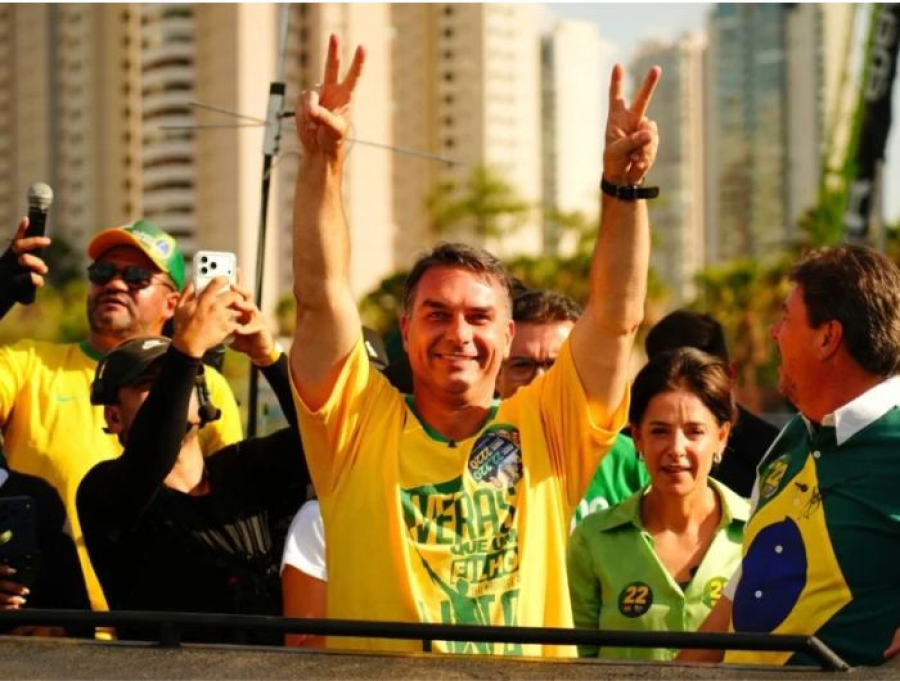 Flávio vence em 63 das 78 cidades do Espírito Santo