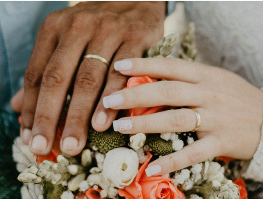 Marataízes abre inscrições para casamento civil gratuito; veja quem pode participar