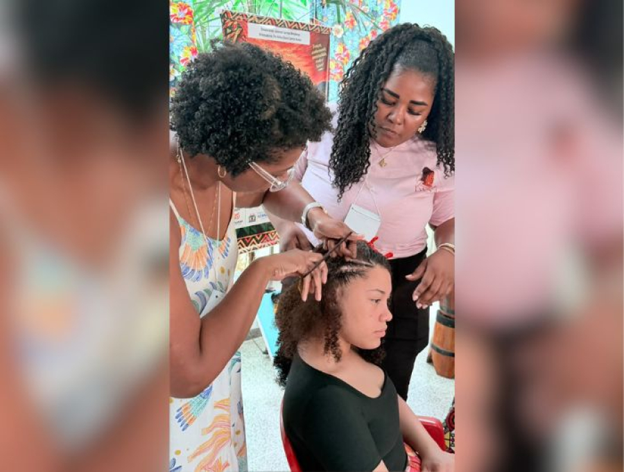 Workshop Trançando Renda valoriza cultura quilombola e incentiva empreendedorismo feminino em Presidente Kennedy